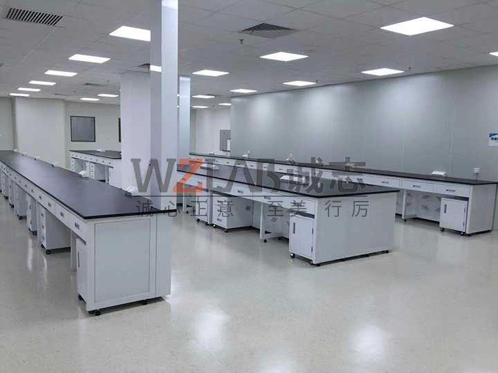 实验台用什么材料做的?